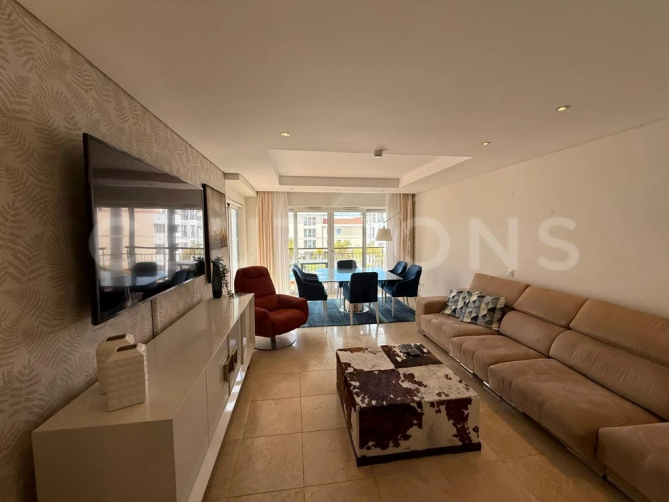 Apartamento T2 para Venda em Quarteira Foto 11