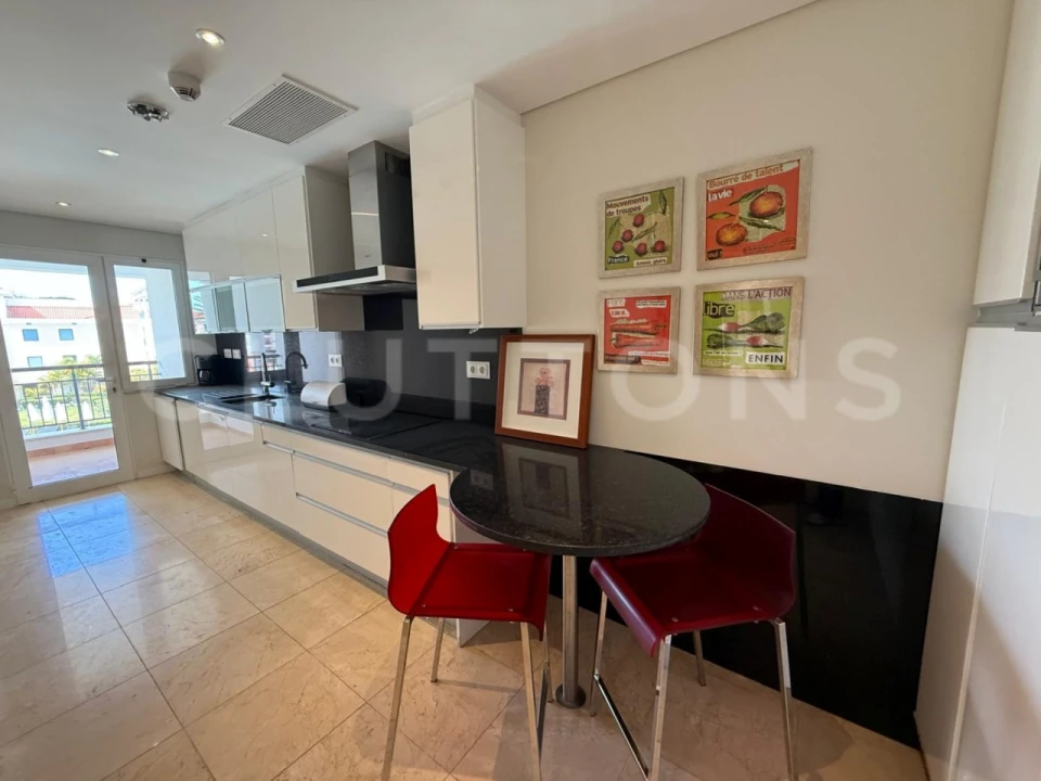 Apartamento T2 para Venda em Quarteira Foto 15