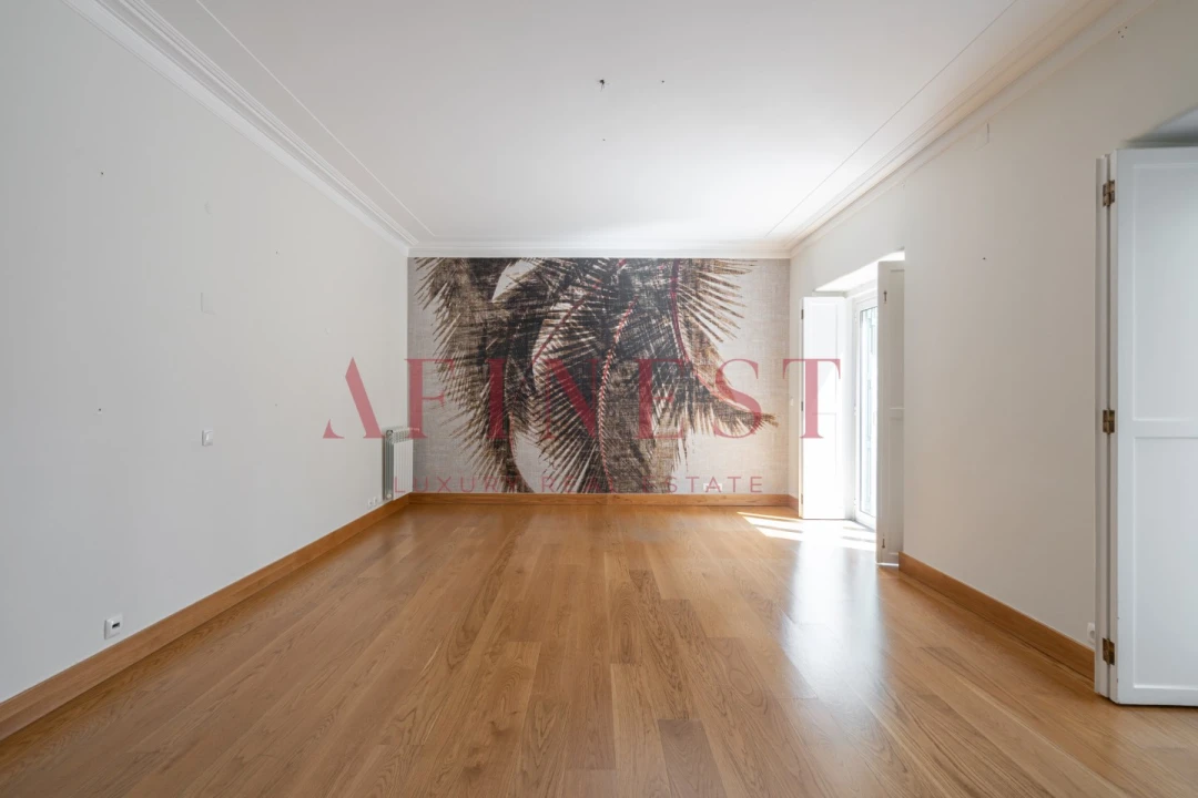 Moradia T7 para Arrendamento em Carcavelos e Parede Foto 6