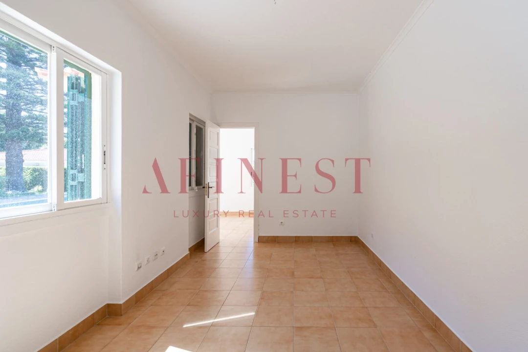 Moradia T7 para Arrendamento em Carcavelos e Parede Foto 54