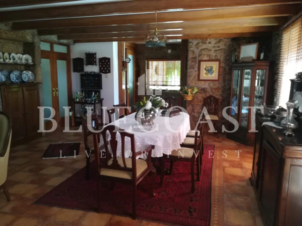 Quinta T4 para Venda em Moimenta da Serra e Vinhó Foto 16