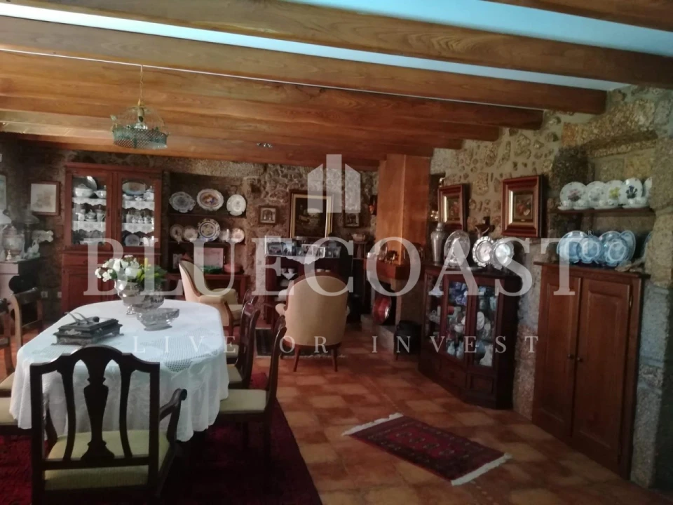 Quinta T4 para Venda em Moimenta da Serra e Vinhó Foto 17