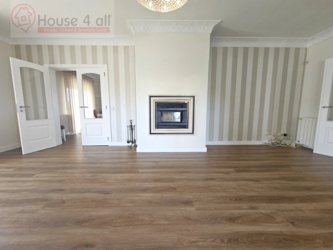 Moradia T3 para Venda em Nossa Senhora do Pópulo, Coto e São Gregório Foto 6