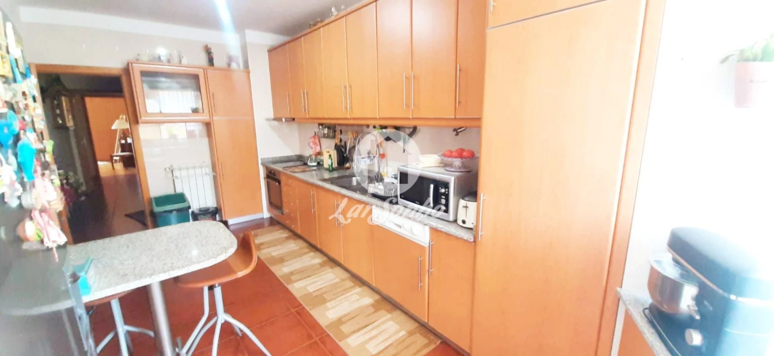 Apartamento T3 para Venda em Aver-O-Mar, Amorim e Terroso Foto 23