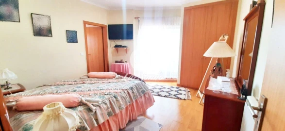 Apartamento T3 para Venda em Aver-O-Mar, Amorim e Terroso