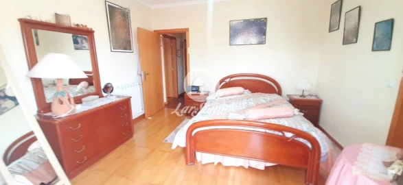 Apartamento T3 para Venda em Aver-O-Mar, Amorim e Terroso