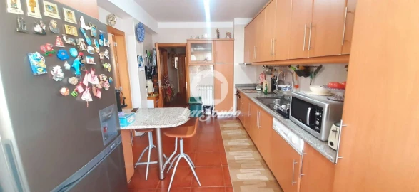 Apartamento T3 para Venda em Aver-O-Mar, Amorim e Terroso
