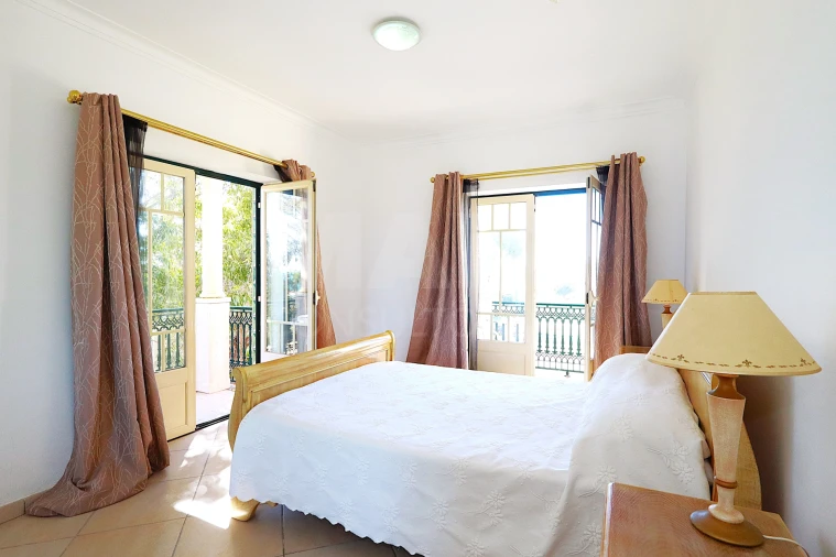 Apartamento T1 para Venda em Albufeira e Olhos de Água