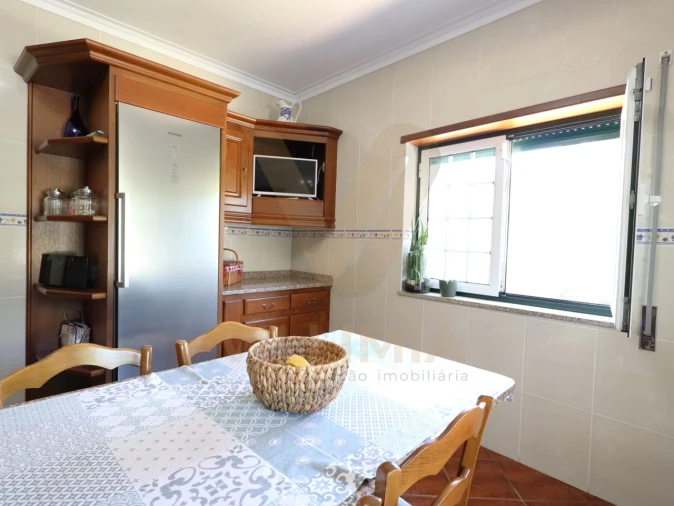 Moradia T4 para Venda em Rebordões (Santa Maria) Foto 13