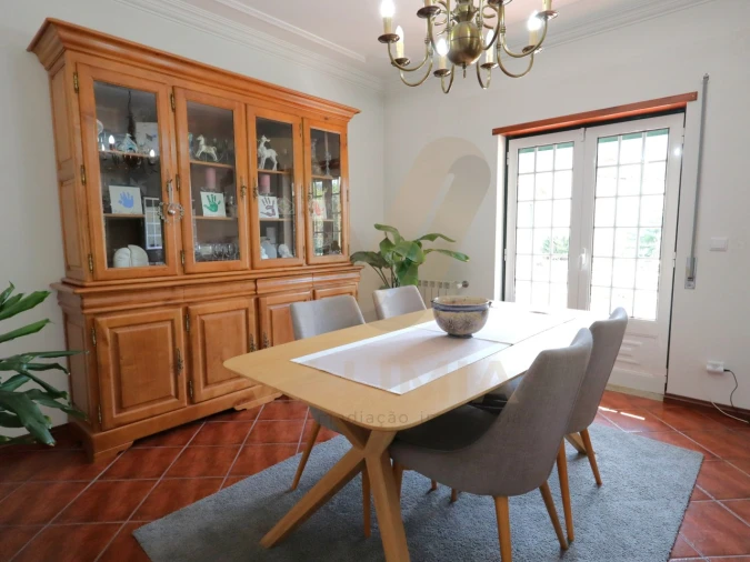 Moradia T4 para Venda em Rebordões (Santa Maria) Foto 17