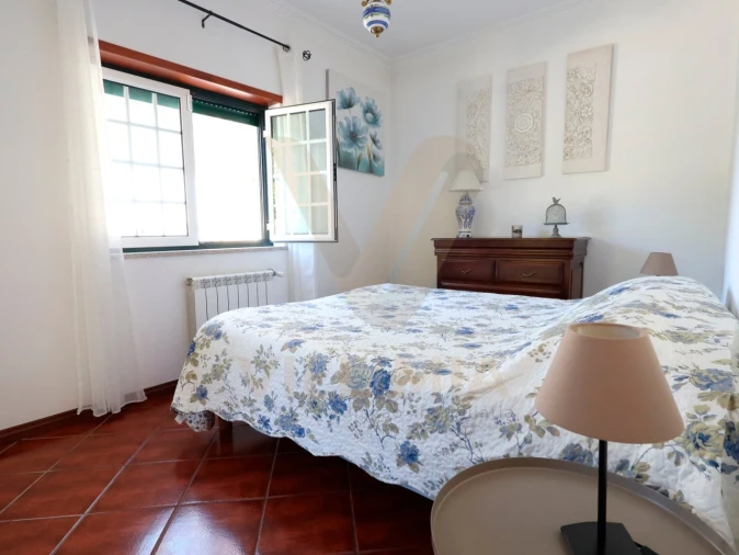 Moradia T4 para Venda em Rebordões (Santa Maria) Foto 18