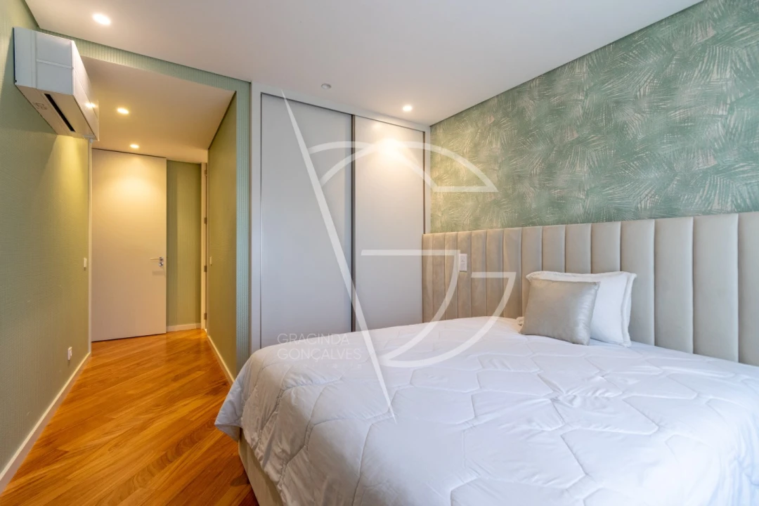 Apartamento T4 para Venda em Oliveira do Douro Foto 18