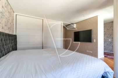 Apartamento T4 para Venda em Oliveira do Douro