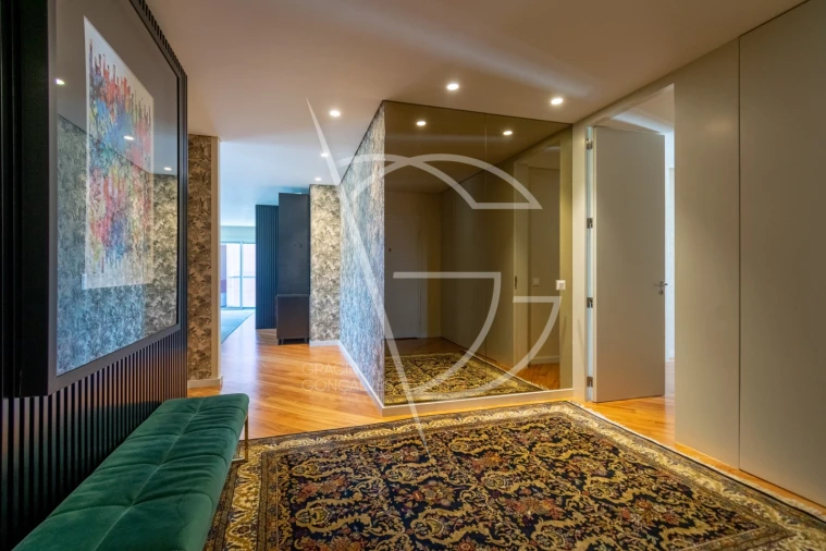 Apartamento T4 para Venda em Oliveira do Douro Foto 15