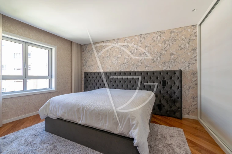 Apartamento T4 para Venda em Oliveira do Douro Foto 21