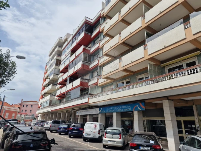 Loja para Venda em Algés, Linda-A-Velha e Cruz Quebrada-Dafundo Foto 21