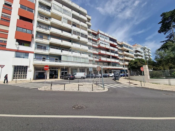 Loja para Venda em Algés, Linda-A-Velha e Cruz Quebrada-Dafundo Foto 28