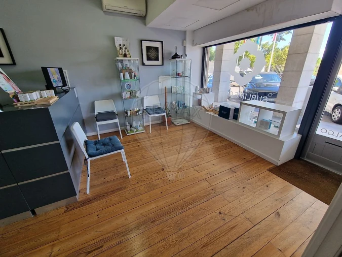 Loja para Venda em Algés, Linda-A-Velha e Cruz Quebrada-Dafundo Foto 2