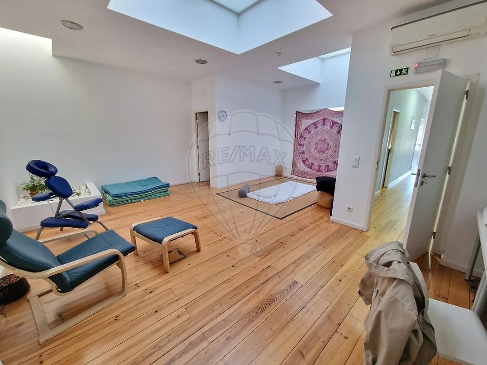 Loja para Venda em Algés, Linda-A-Velha e Cruz Quebrada-Dafundo Foto 8