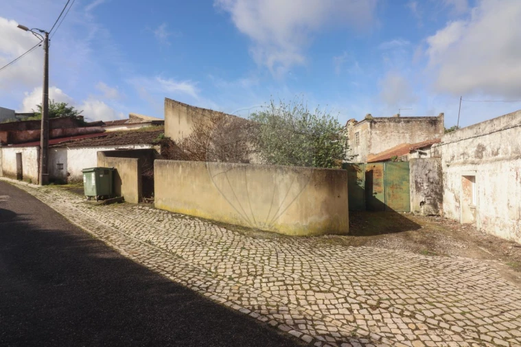 Moradia T5 para Venda em Ribafria e Pereiro de Palhacana Foto 2