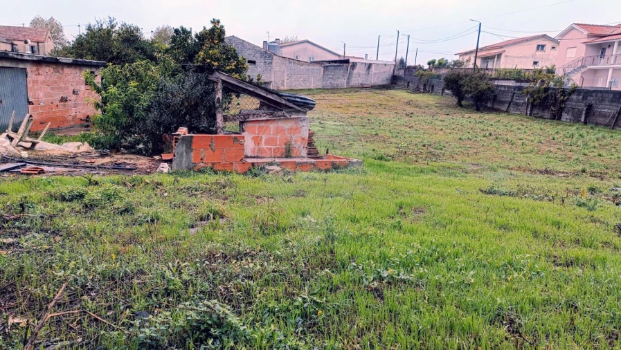 Terreno para Venda em Canelas e Fermelã Foto 2