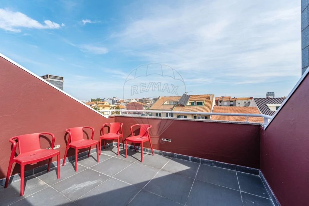 Moradia T4 para Venda em Matosinhos e Leça da Palmeira Foto 31