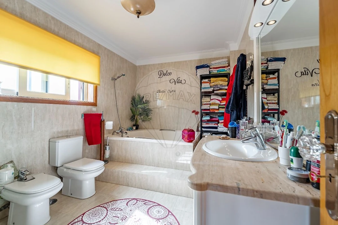 Moradia T4 para Venda em Matosinhos e Leça da Palmeira Foto 14