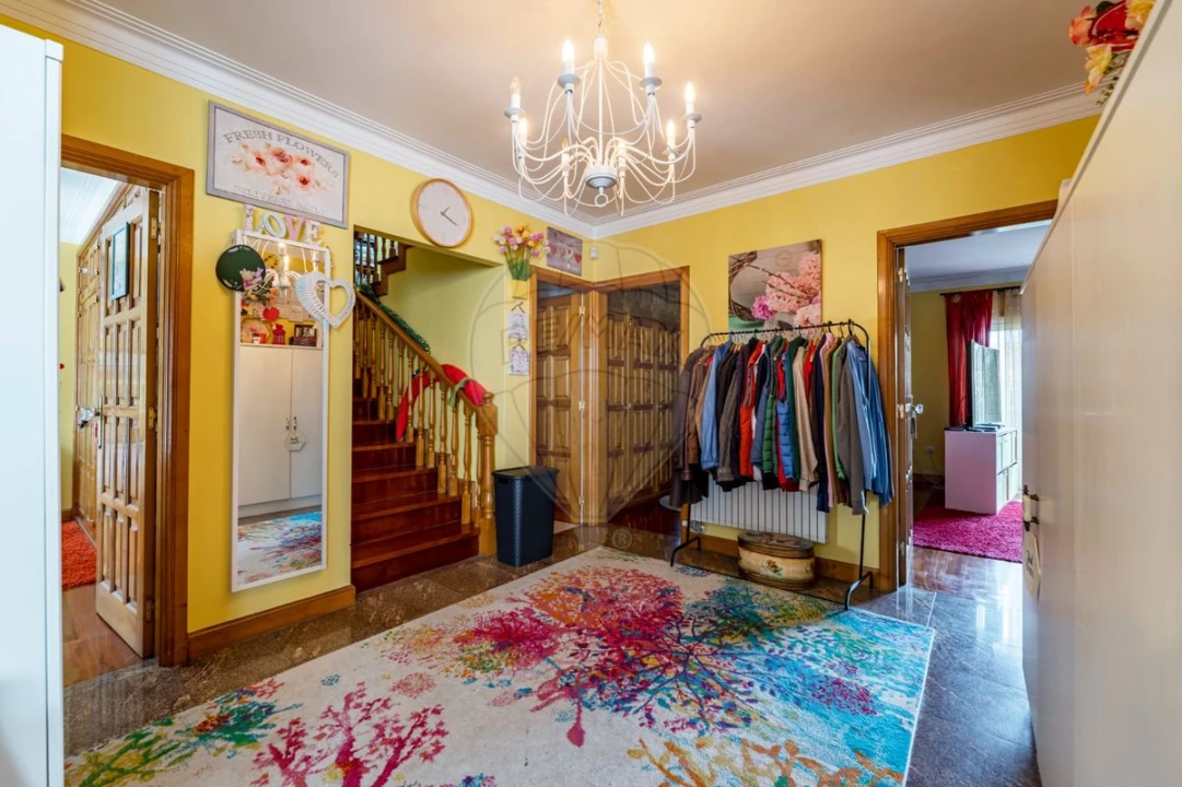 Moradia T4 para Venda em Matosinhos e Leça da Palmeira Foto 11