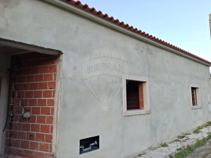 Moradia T7 para Venda em Alcobertas Foto 4