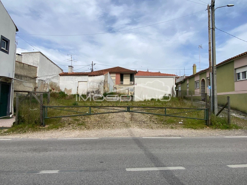 Terreno para Venda em Marrazes e Barosa Foto 1