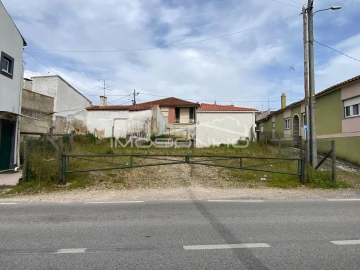 Terreno para Venda em Marrazes e Barosa