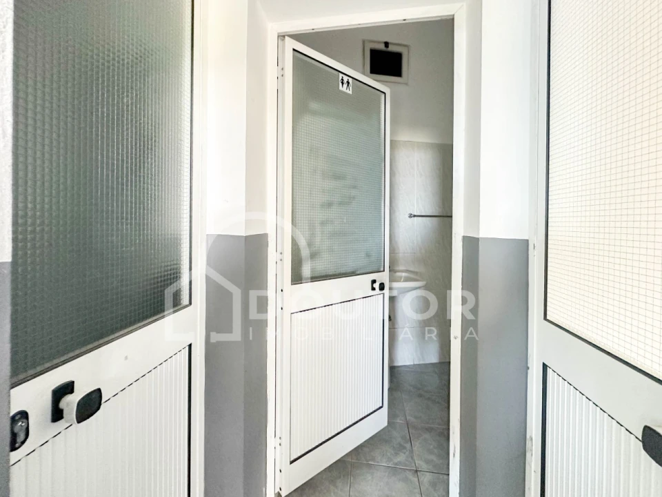 Armazém para Venda em Ribeira Brava Foto 21