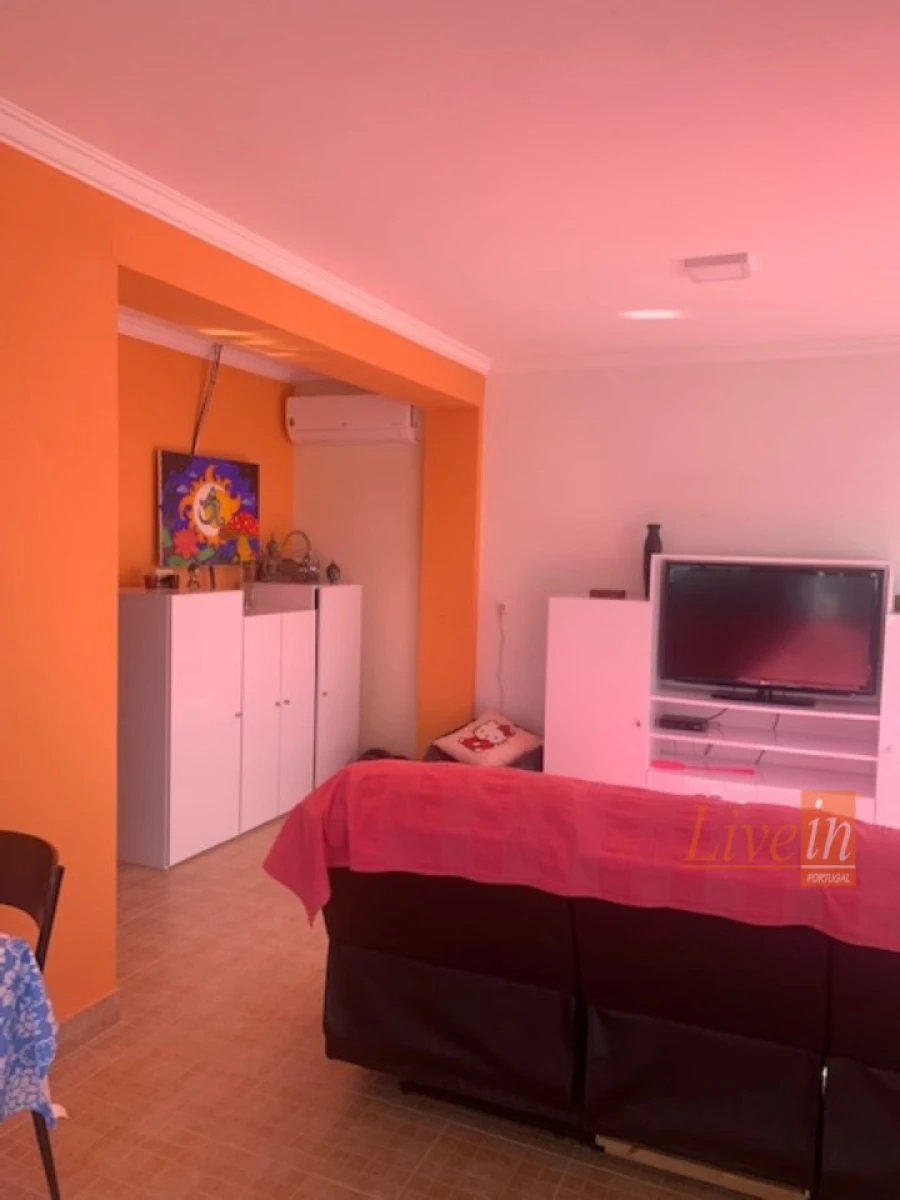 Moradia T3 para Venda em Azueira e Sobral da Abelheira Foto 2