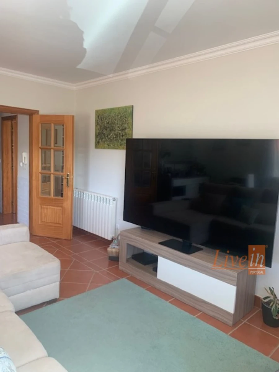 Moradia T3 para Venda em Azueira e Sobral da Abelheira Foto 23