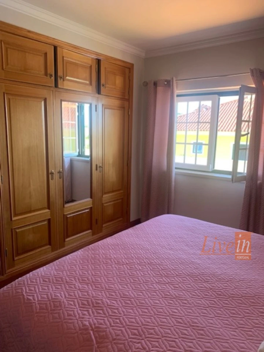 Moradia T3 para Venda em Azueira e Sobral da Abelheira Foto 48