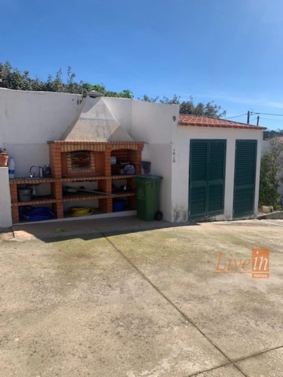 Moradia T3 para Venda em Azueira e Sobral da Abelheira Foto 61