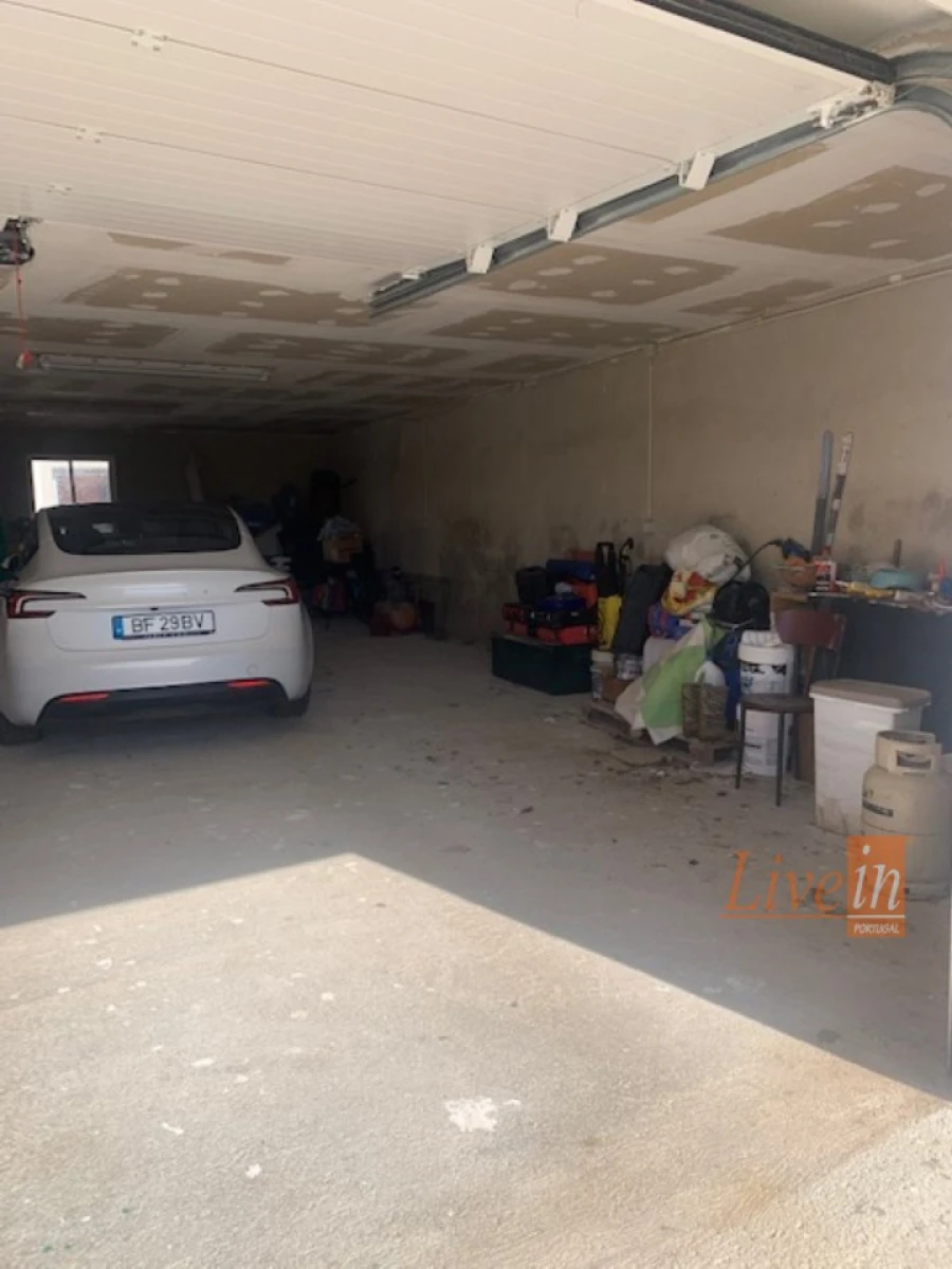 Moradia T3 para Venda em Azueira e Sobral da Abelheira Foto 62