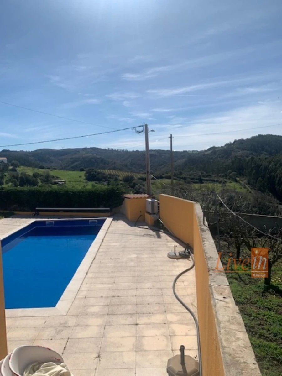 Moradia T3 para Venda em Azueira e Sobral da Abelheira Foto 68