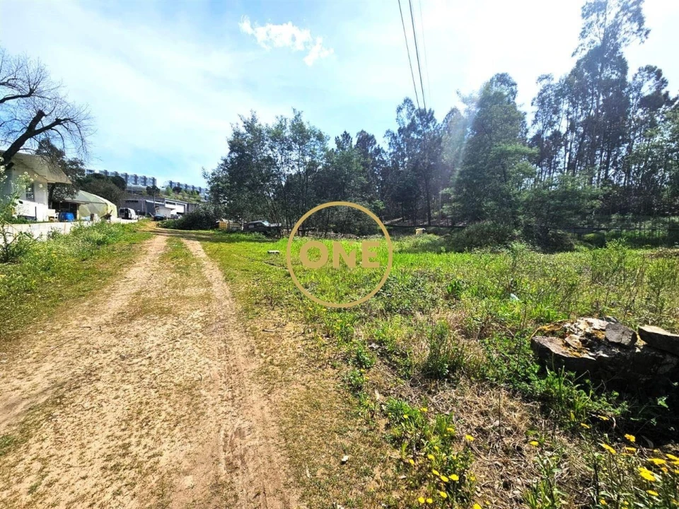 Terreno para Venda em Gondifelos, Cavalões e Outiz Foto 6