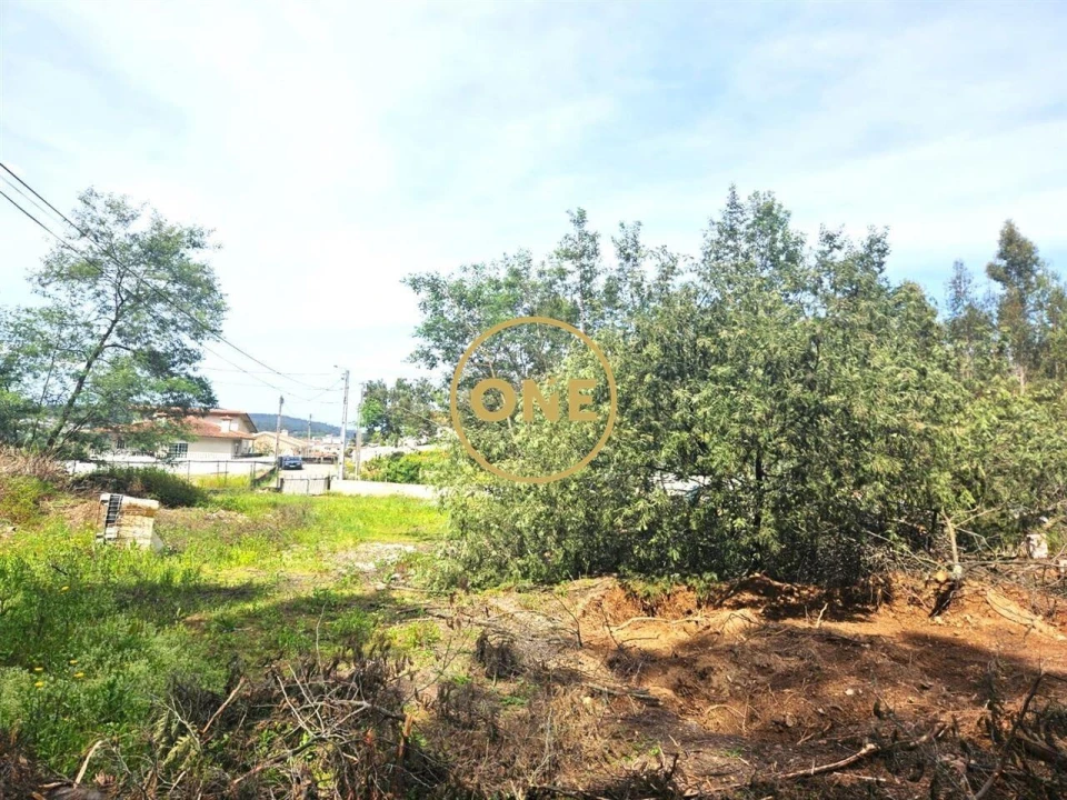 Terreno para Venda em Gondifelos, Cavalões e Outiz Foto 8