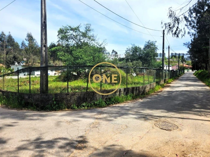 Terreno para Venda em Gondifelos, Cavalões e Outiz Foto 3