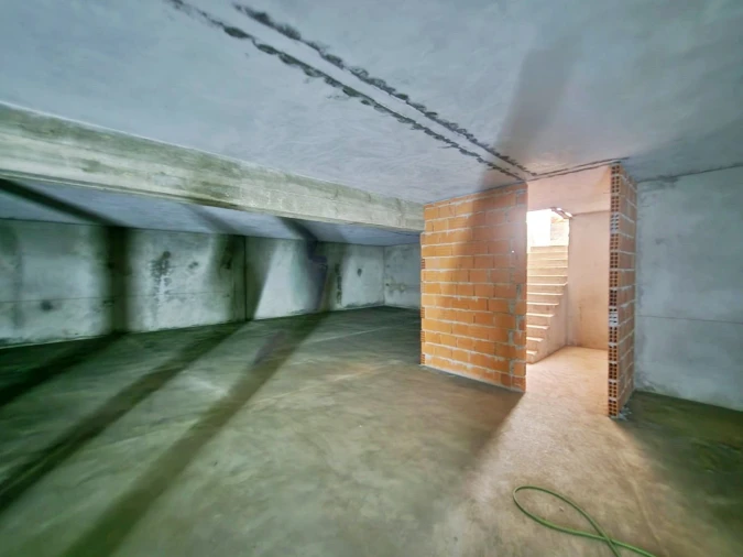 Loja para Venda em Avintes Foto 9