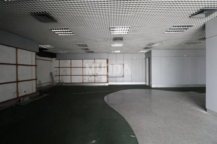 Loja para Arrendamento em Lourosa Foto 15