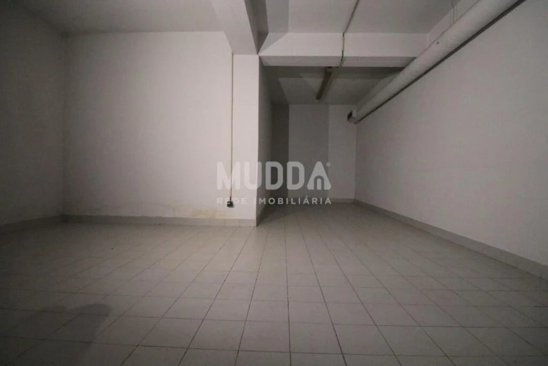 Loja para Arrendamento em Lourosa Foto 10