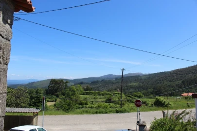 Moradia T3 para Venda em Padreiro (Salvador e Santa Cristina)