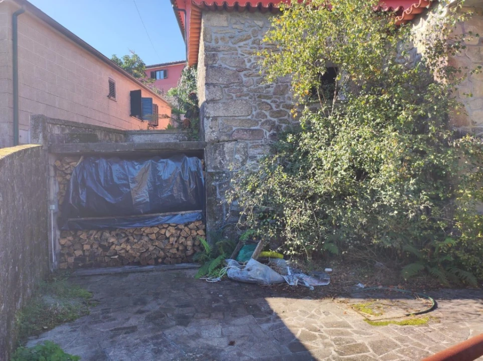 Moradia T3 para Venda em Padreiro (Salvador e Santa Cristina) Foto 6