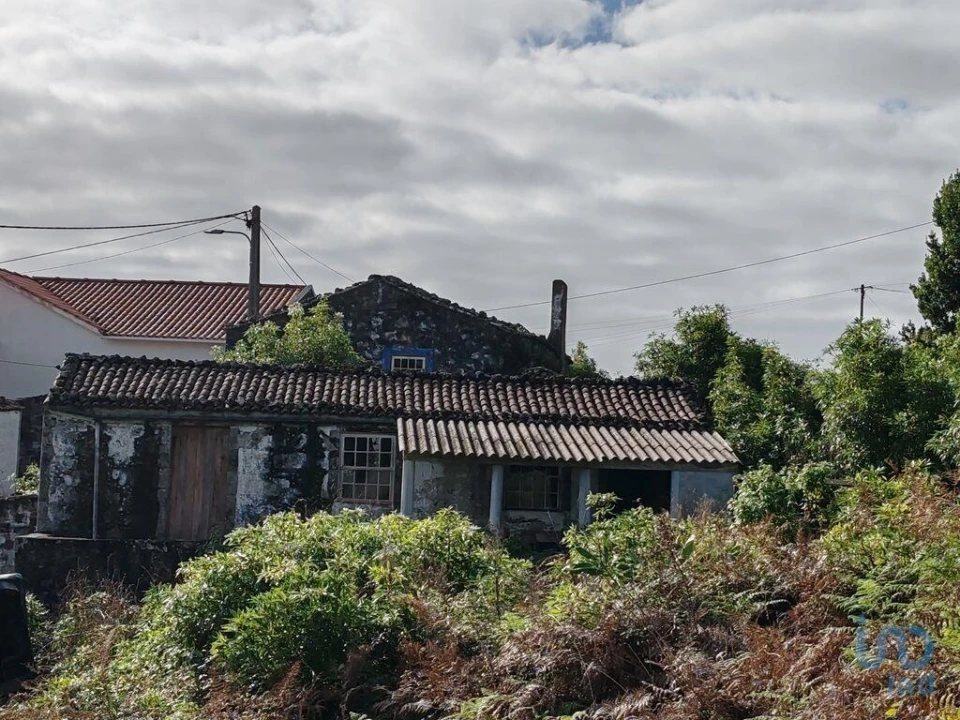 Moradia T1 para Venda em Piedade Foto 3