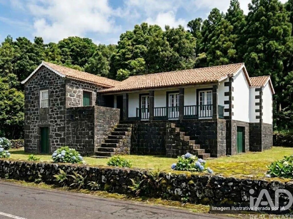 Moradia T2 para Venda em Piedade Foto 3