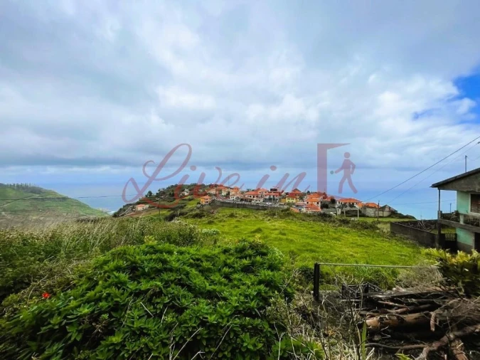 Terreno para Venda em Ribeira da Janela Foto 9