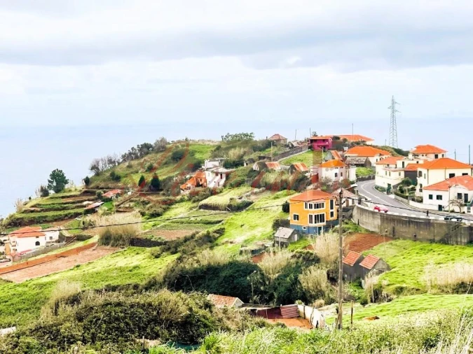 Terreno para Venda em Ribeira da Janela Foto 3